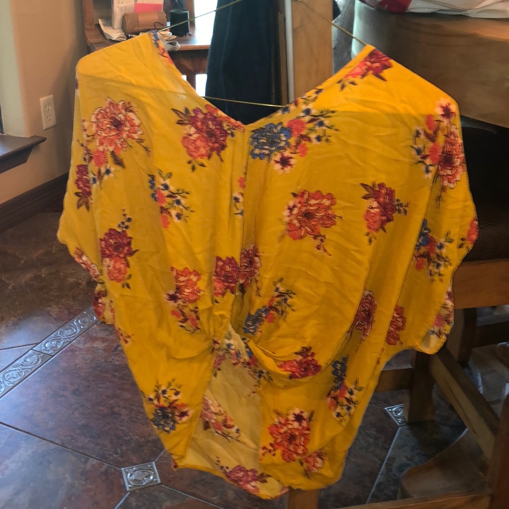 Floral shirt from tj maxx worn once